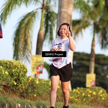 Runner Photo 7708950