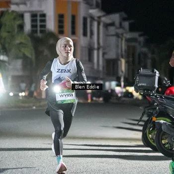 Runner Photo 7708958