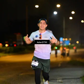 Runner Photo 7708963