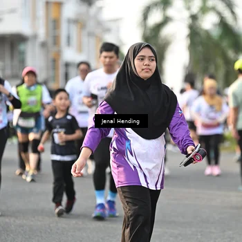 Runner Photo 7708966
