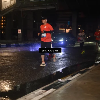Runner Photo 7708978