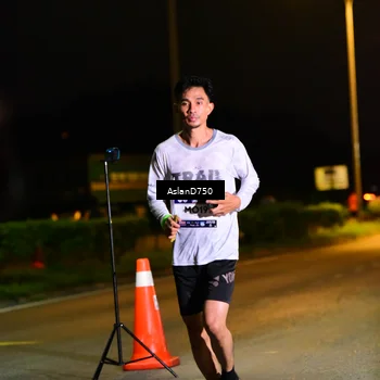 Runner Photo 7708986