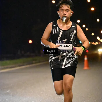 Runner Photo 7708987