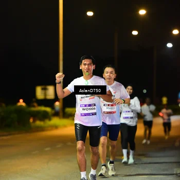 Runner Photo 7708993