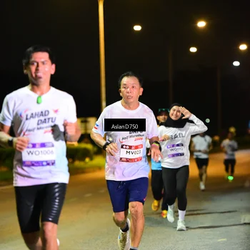 Runner Photo 7708999