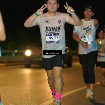 Runner Photo 7709020