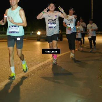 Runner Photo 7709028