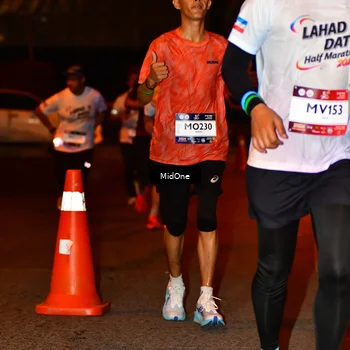 Runner Photo 7709032