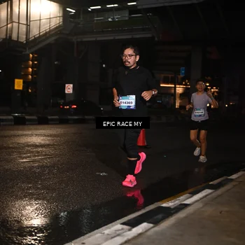 Runner Photo 7709038