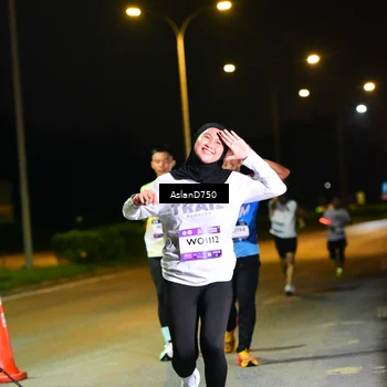Runner Photo 7709043