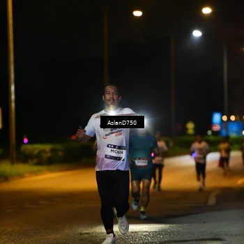 Runner Photo 7709068