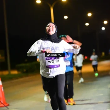 Runner Photo 7709082