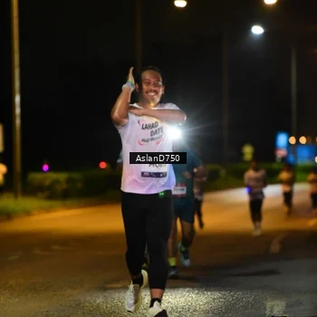 Runner Photo 7709083