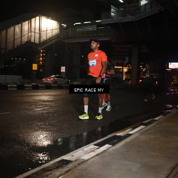 Runner Photo 7709093