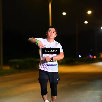 Runner Photo 7709103