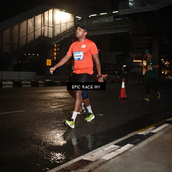 Runner Photo 7709106