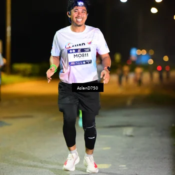 Runner Photo 7709114