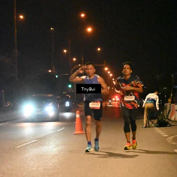 Runner Photo 7709133