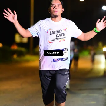 Runner Photo 7709146