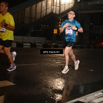 Runner Photo 7709148