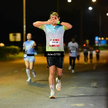 Runner Photo 7709149