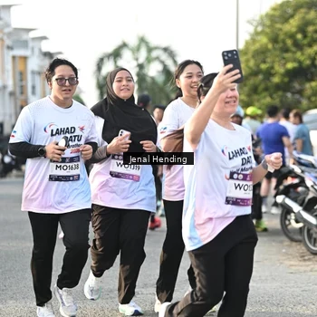Runner Photo 7709163