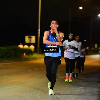 Runner Photo 7709205