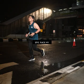 Runner Photo 7709215