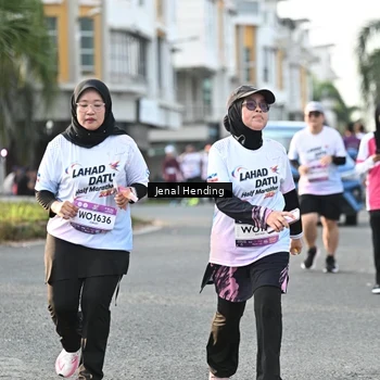 Runner Photo 7709226