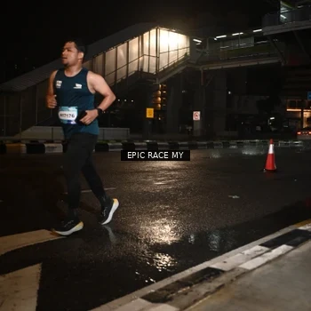 Runner Photo 7709245