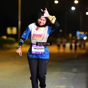 Runner Photo 7709246