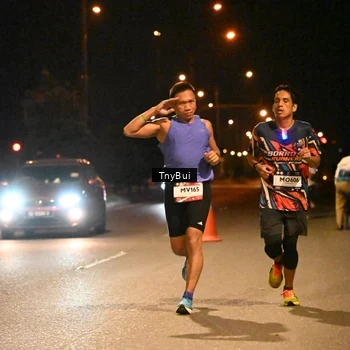 Runner Photo 7709257