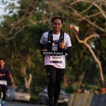 Runner Photo 7709260