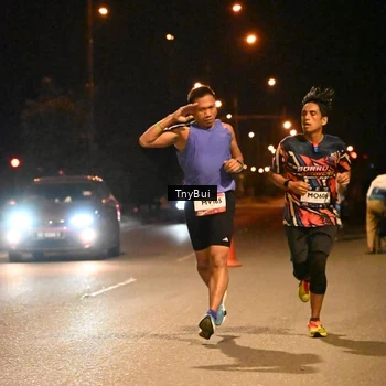 Runner Photo 7709261
