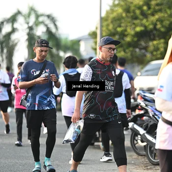 Runner Photo 7709276