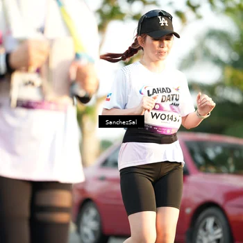 Runner Photo 7709281