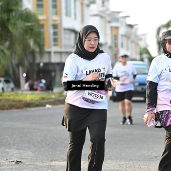 Runner Photo 7709318