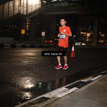Runner Photo 7709323