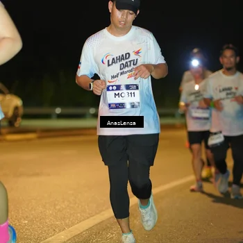 Runner Photo 7709325