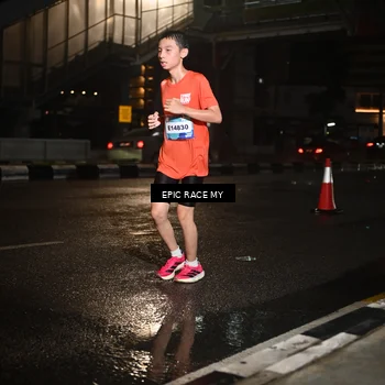 Runner Photo 7709339