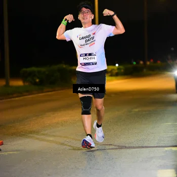 Runner Photo 7709348