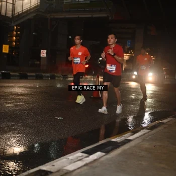 Runner Photo 7709354
