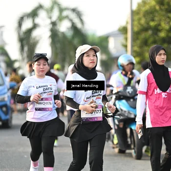 Runner Photo 7709356