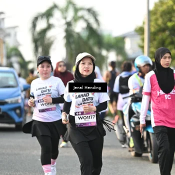 Runner Photo 7709357