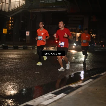 Runner Photo 7709358