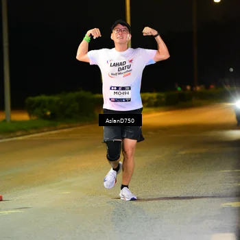 Runner Photo 7709373
