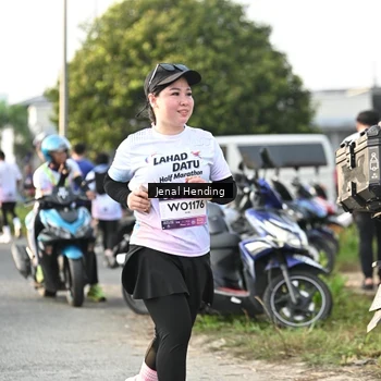 Runner Photo 7709398