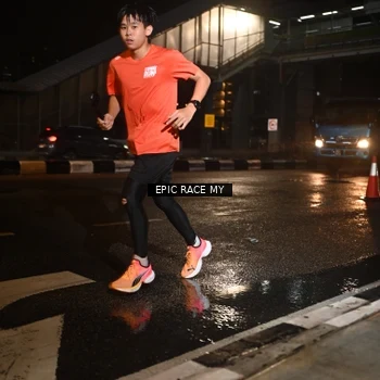Runner Photo 7709410