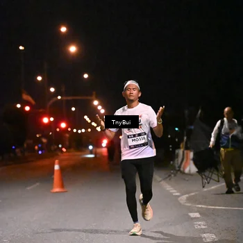Runner Photo 7709416