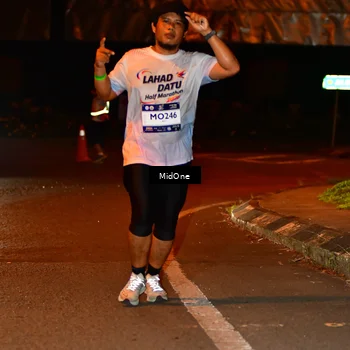 Runner Photo 7709417